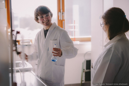 Grüne Jobs können auch richtig Spaß machen.Foto: © Dan Zoubek / Netzwerk Grüne Arbeitswelt